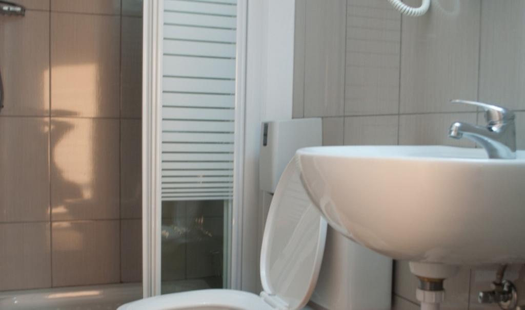 St. George Rent Rooms ลาร์นาคา ภายนอก รูปภาพ