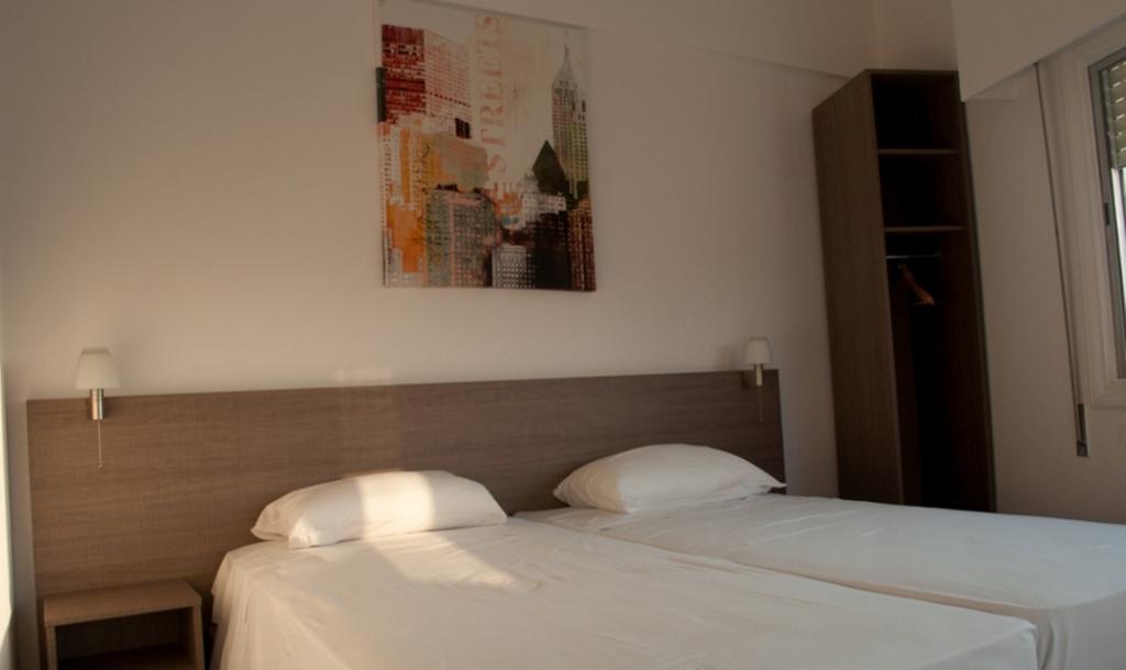 St. George Rent Rooms ลาร์นาคา ภายนอก รูปภาพ
