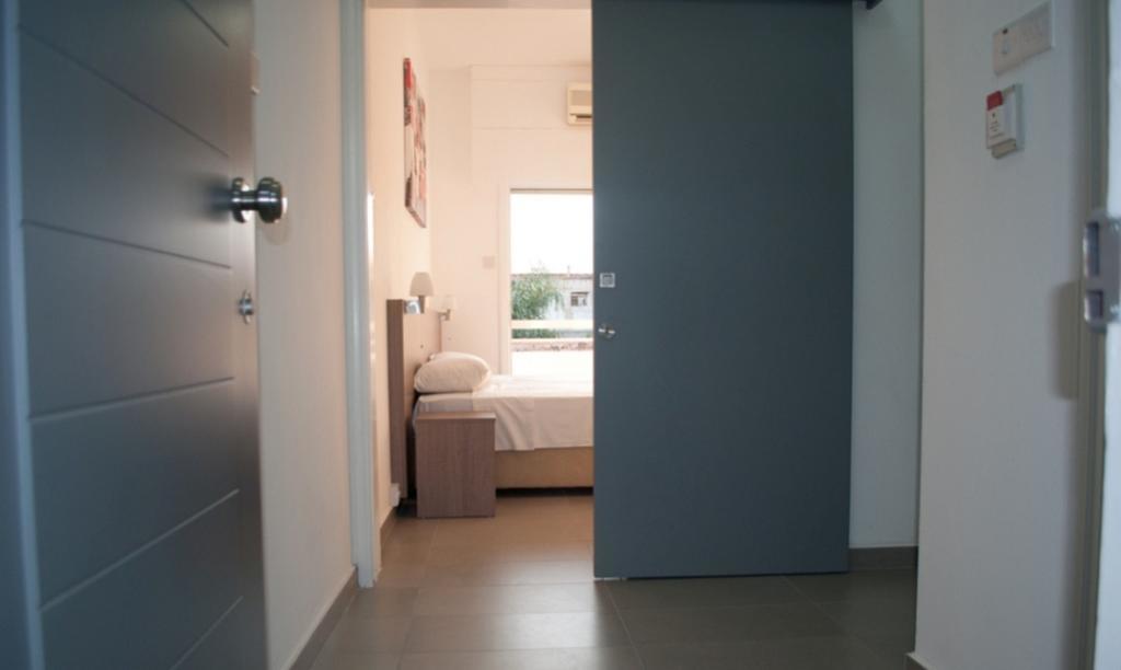 St. George Rent Rooms ลาร์นาคา ภายนอก รูปภาพ