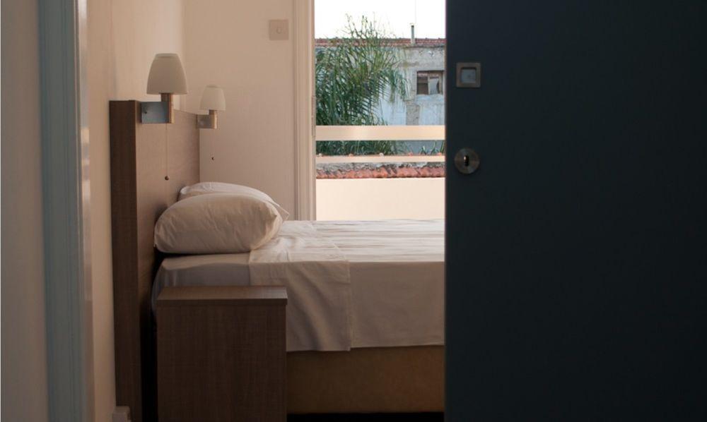 St. George Rent Rooms ลาร์นาคา ภายนอก รูปภาพ