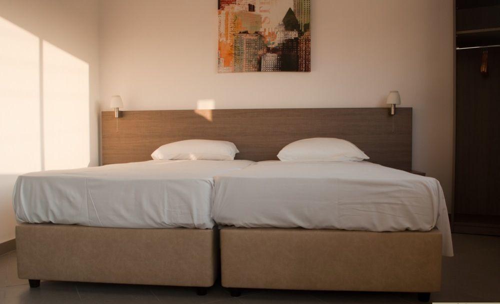 St. George Rent Rooms ลาร์นาคา ภายนอก รูปภาพ