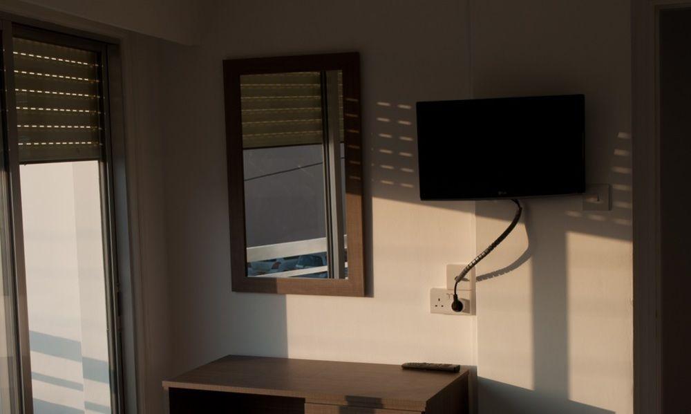 St. George Rent Rooms ลาร์นาคา ภายนอก รูปภาพ