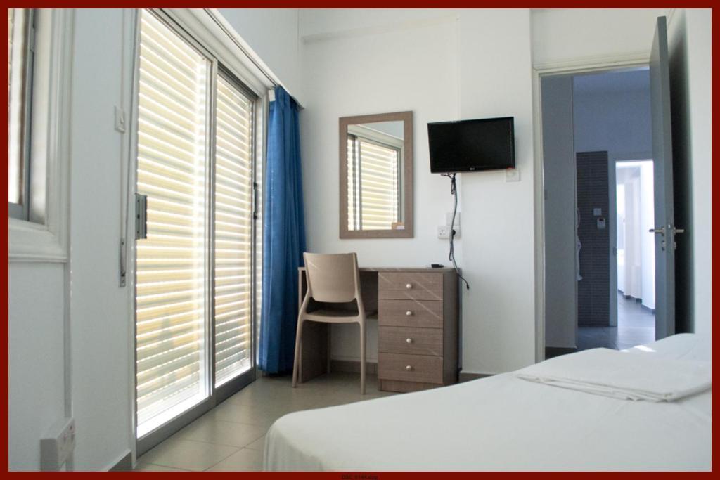 St. George Rent Rooms ลาร์นาคา ภายนอก รูปภาพ