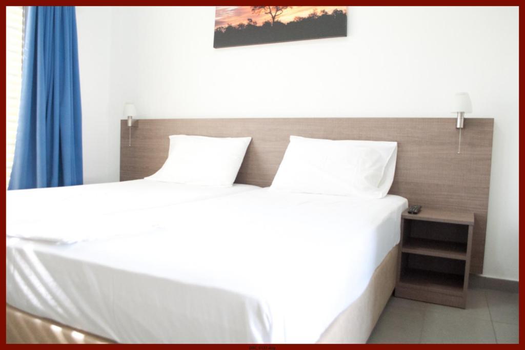 St. George Rent Rooms ลาร์นาคา ภายนอก รูปภาพ